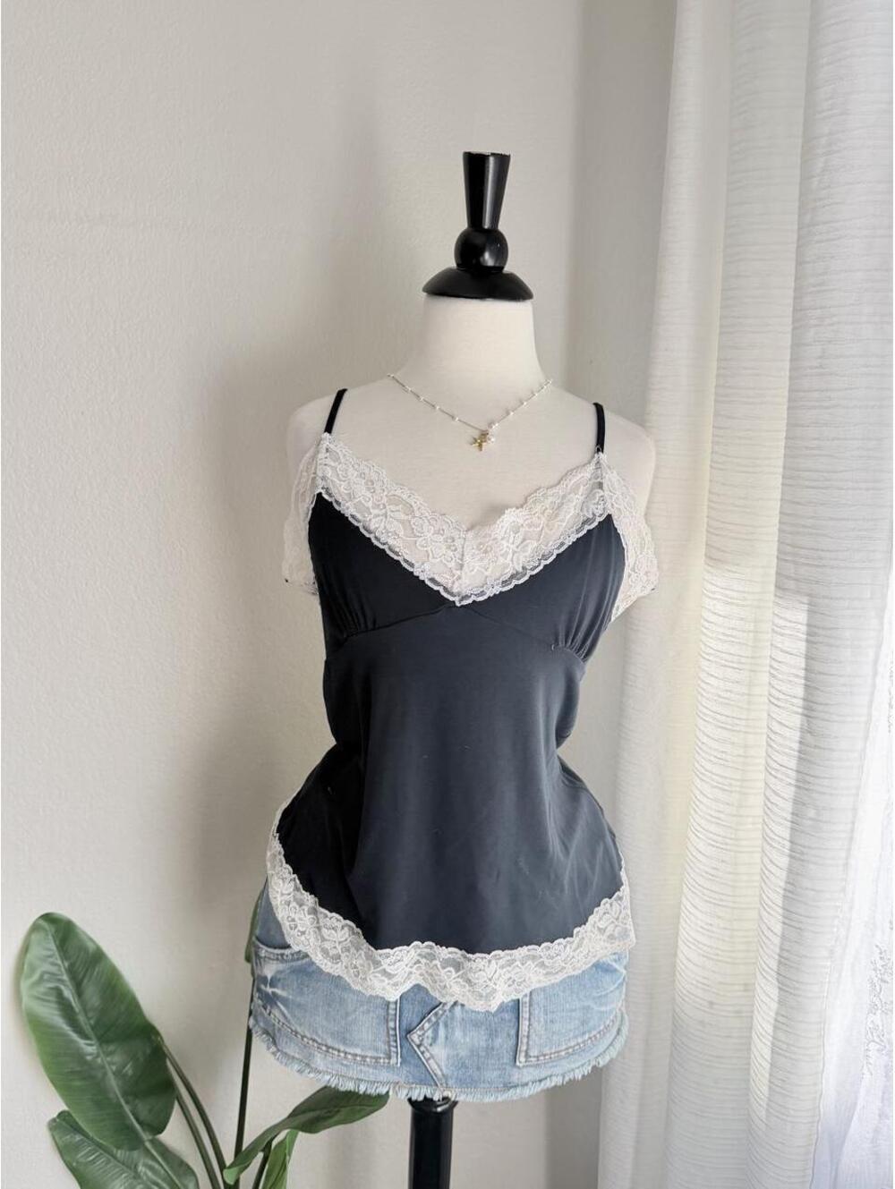 Y2K Black Lace babydoll Cami